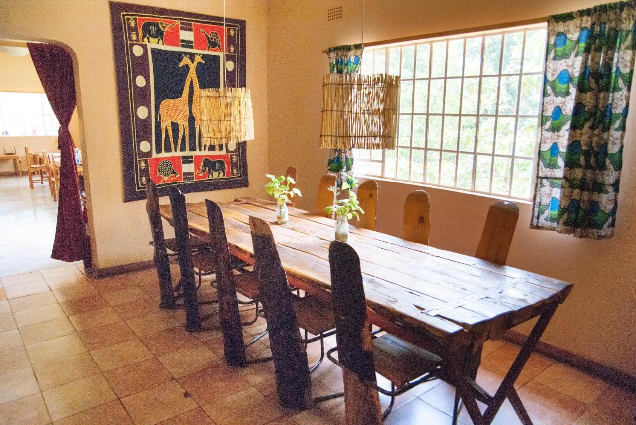 Blend Lodge And Kitchen - Pakachere Zomba Εξωτερικό φωτογραφία
