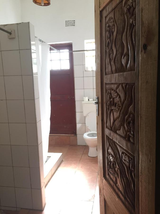 Blend Lodge And Kitchen - Pakachere Zomba Εξωτερικό φωτογραφία