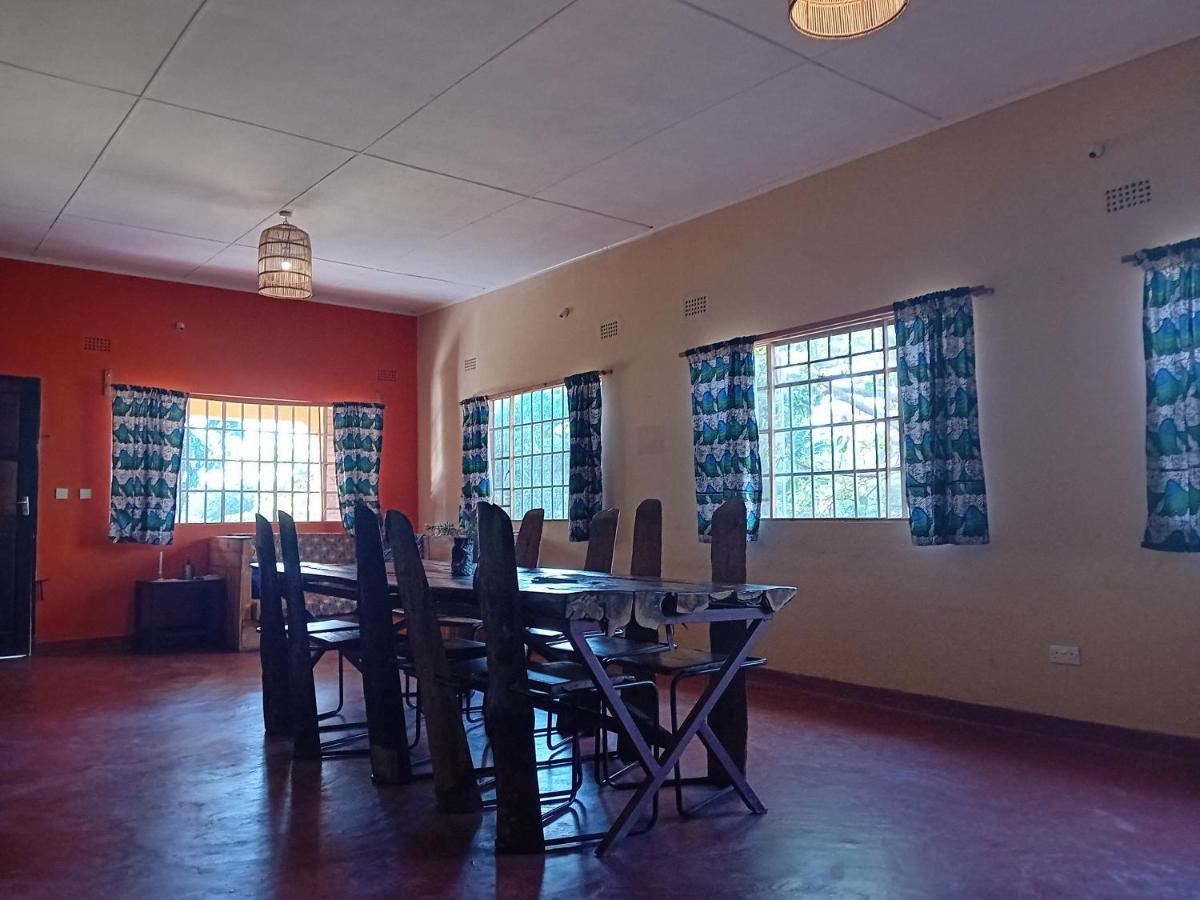 Blend Lodge And Kitchen - Pakachere Zomba Εξωτερικό φωτογραφία