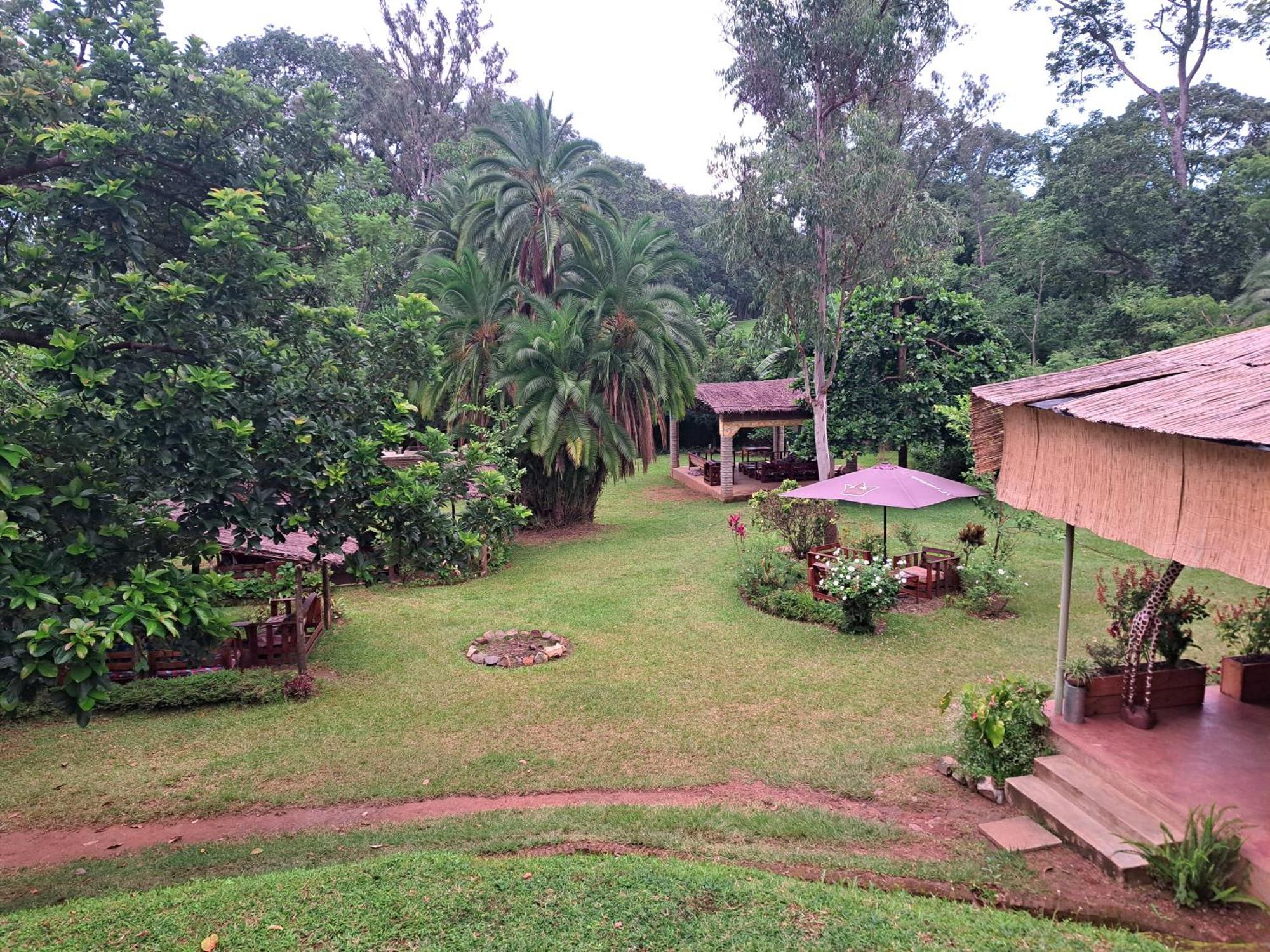 Blend Lodge And Kitchen - Pakachere Zomba Εξωτερικό φωτογραφία