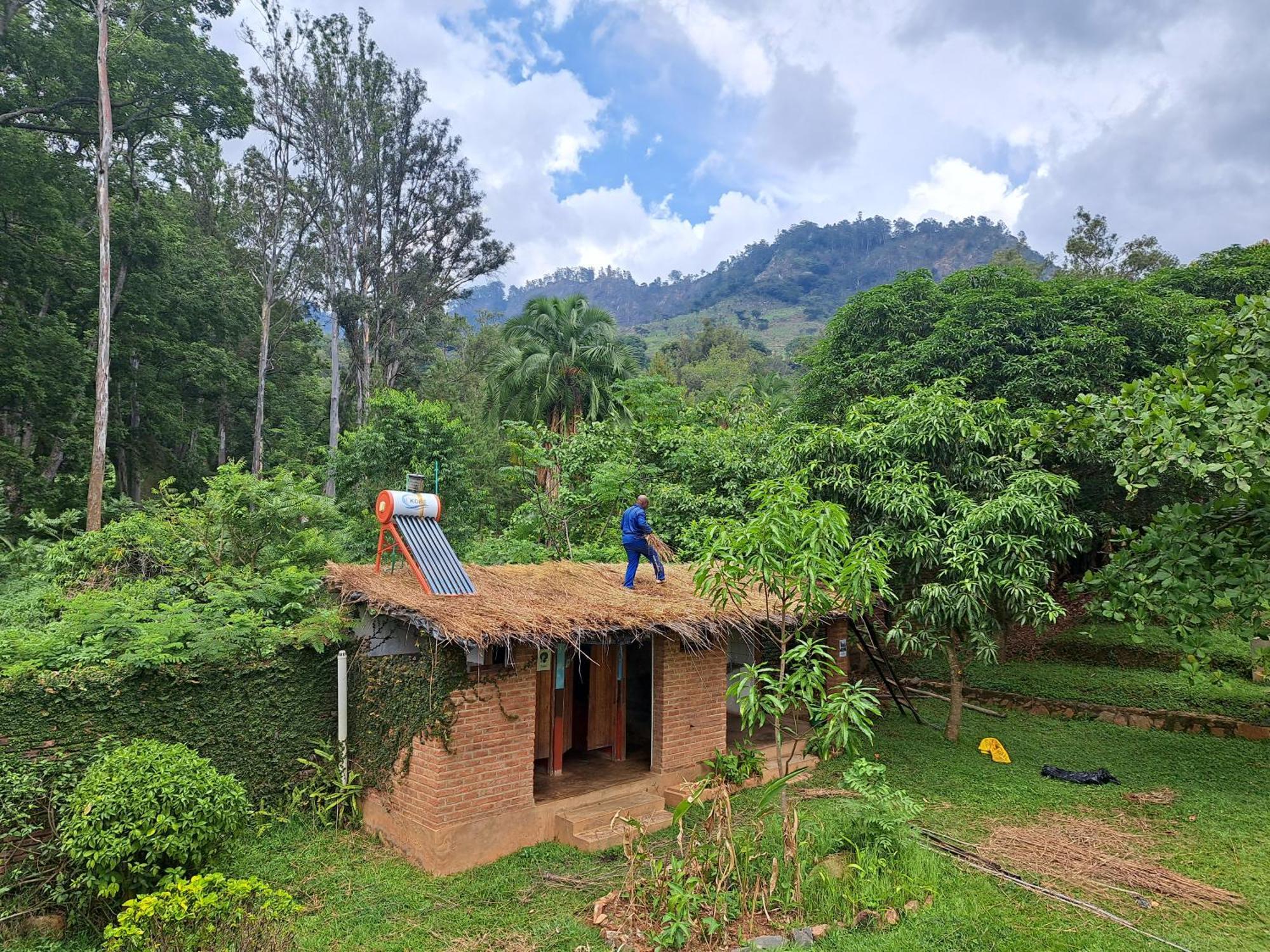 Blend Lodge And Kitchen - Pakachere Zomba Εξωτερικό φωτογραφία
